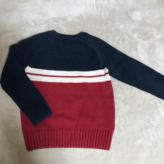 TOMMY HILFIGER(トミーヒルフィガー)のTOMMY HILFIGER 104 キッズ/ベビー/マタニティのキッズ服男の子用(90cm~)(ニット)の商品写真