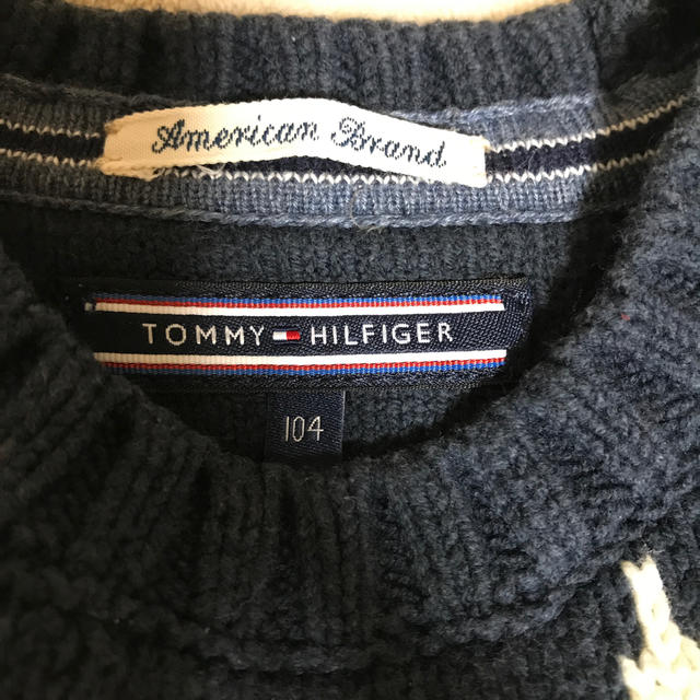 TOMMY HILFIGER(トミーヒルフィガー)のTOMMY HILFIGER 104 キッズ/ベビー/マタニティのキッズ服男の子用(90cm~)(ニット)の商品写真