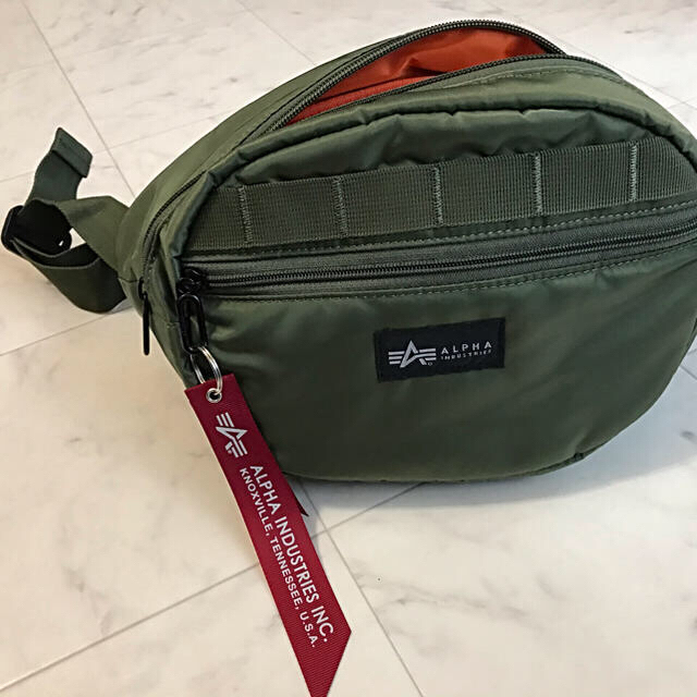 ALPHA INDUSTRIES(アルファインダストリーズ)のアルファインダストリーズ　ウエストバッグ新品・未使用品 メンズのバッグ(ウエストポーチ)の商品写真