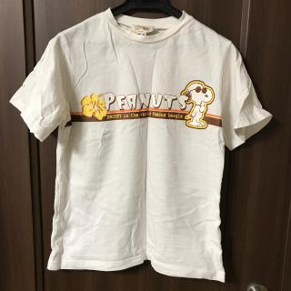 ピーナッツ(PEANUTS)のSNOOPYのTシャツ(Tシャツ(半袖/袖なし))