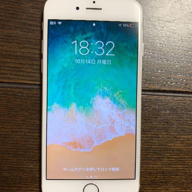 iPhone6 64GB SILVER docomo 初期化済み　ケース付き