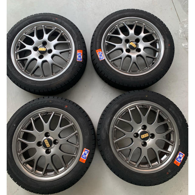 値引きする 16インチ BBS - Volkswagen 4穴 VW純正品 スタッドレス付き