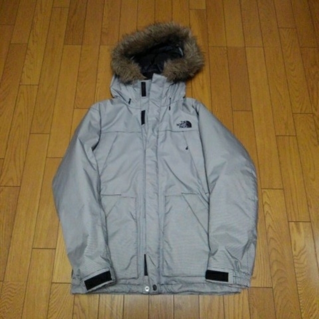 THE NORTH FACE　ダウンジャケット