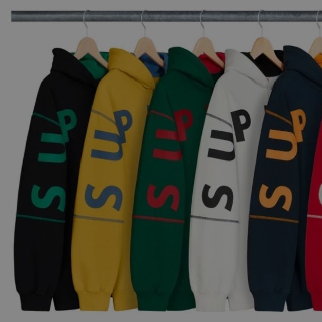 売れ筋がひクリスマスプレゼント！ Supreme - Supreme Spread Sweatshirt Hooded Logo パーカー
