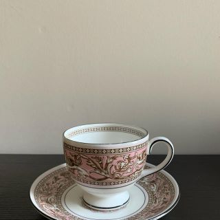 ウェッジウッド(WEDGWOOD)のウェッジウッド  フロレンティーンターコイズ　ピンク(食器)