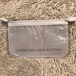 ルイヴィトン(LOUIS VUITTON)のLOUIS VUITTONポーチ(ポーチ)