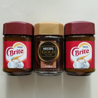 ネスレ(Nestle)の①ネスレ　クリーミングパウダー×2瓶　②ネスカフェ　ゴールドブレンド×1瓶(コーヒー)