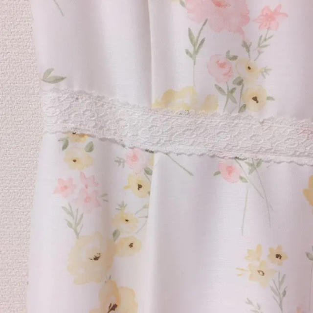 LAISSE PASSE(レッセパッセ)のlaisse passe 最終値下げ🌸新品🌸花柄ワンピース  レディースのワンピース(ひざ丈ワンピース)の商品写真