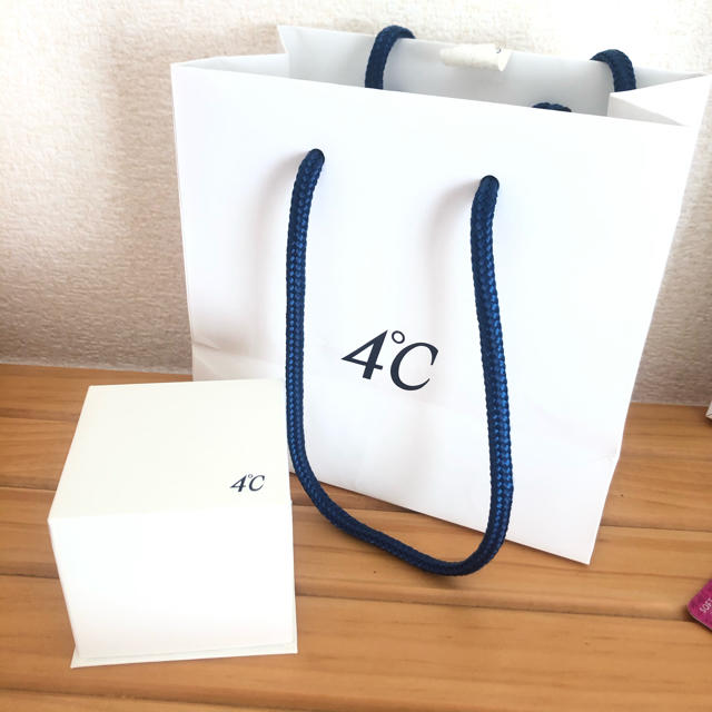 4℃(ヨンドシー)の4℃ ハート　ネックレス レディースのアクセサリー(ネックレス)の商品写真