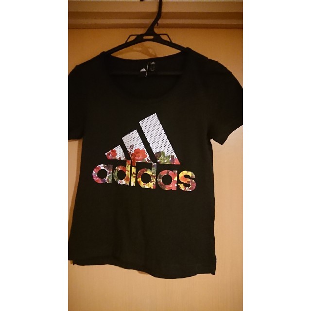 adidas(アディダス)のsake様専用 アディダス Tシャツ レディースのトップス(Tシャツ(半袖/袖なし))の商品写真