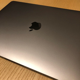 アップル(Apple)の最終値下げ　Apple MacBook Pro 2017(ノートPC)