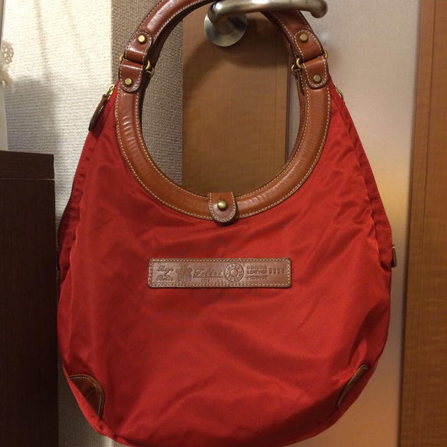 Felisi(フェリージ)のフェリージ サークル バッグ レディースのバッグ(ハンドバッグ)の商品写真