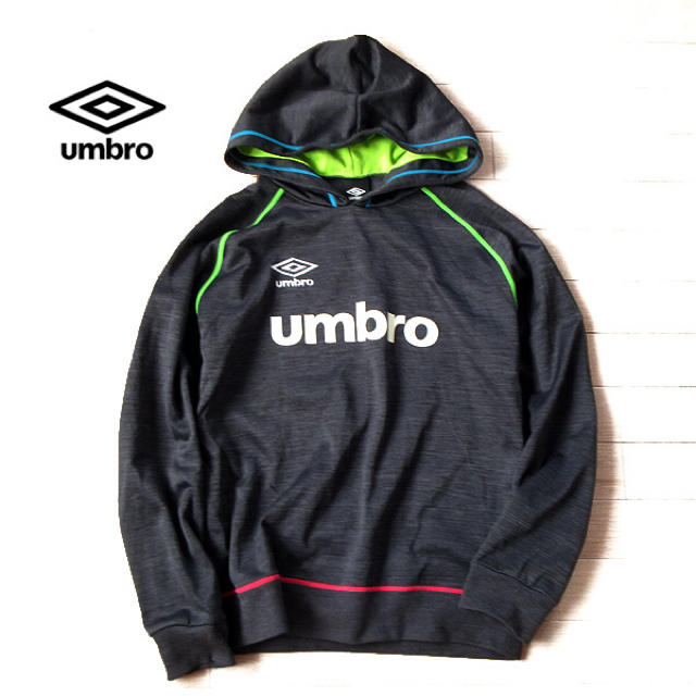 UMBRO(アンブロ)の美品 M アンブロ UMBRO メンズ パーカー チャコールグレー メンズのトップス(パーカー)の商品写真