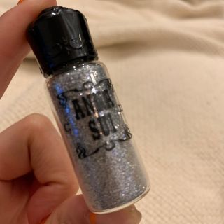 アナスイ(ANNA SUI)の未使用！　箱なし　アナスイ　ラメパウダー(アイシャドウ)