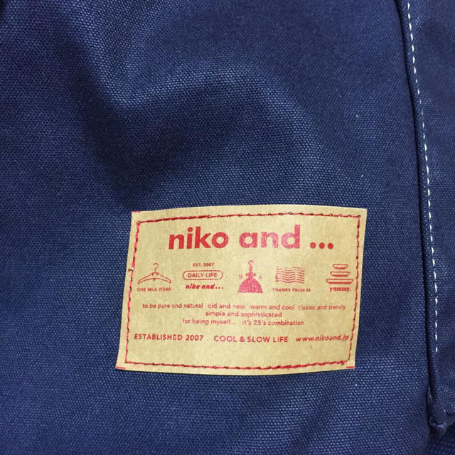 niko and...(ニコアンド)のniko and...◆ネイビーリュック レディースのバッグ(リュック/バックパック)の商品写真