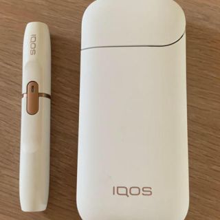 アイコス(IQOS)のiQOS 2.4プラス チャージャー＆ホルダー honoka様専用❤️(タバコグッズ)