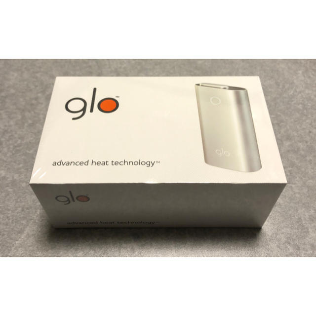 glo(グロー)の新品　未開封　glo グロー スターターキット　本体　充電器 メンズのファッション小物(タバコグッズ)の商品写真