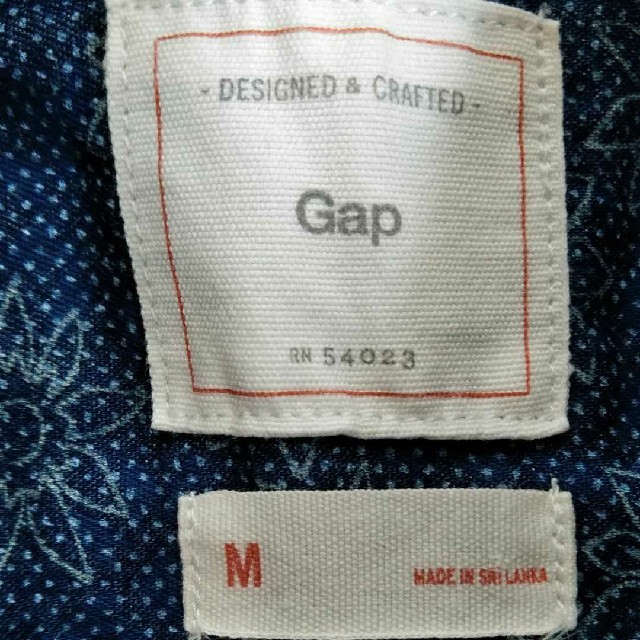 GAP(ギャップ)のギャップシャツ　L メンズのトップス(シャツ)の商品写真