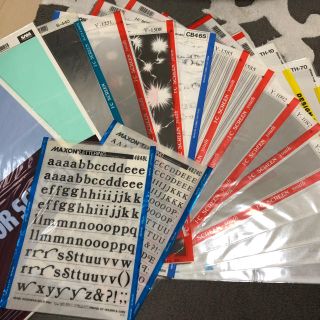 スクリーントーンと、漫画原稿用紙(コミック用品)