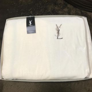 サンローラン(Saint Laurent)のYVESAINTLAURENT こんこ様(毛布)