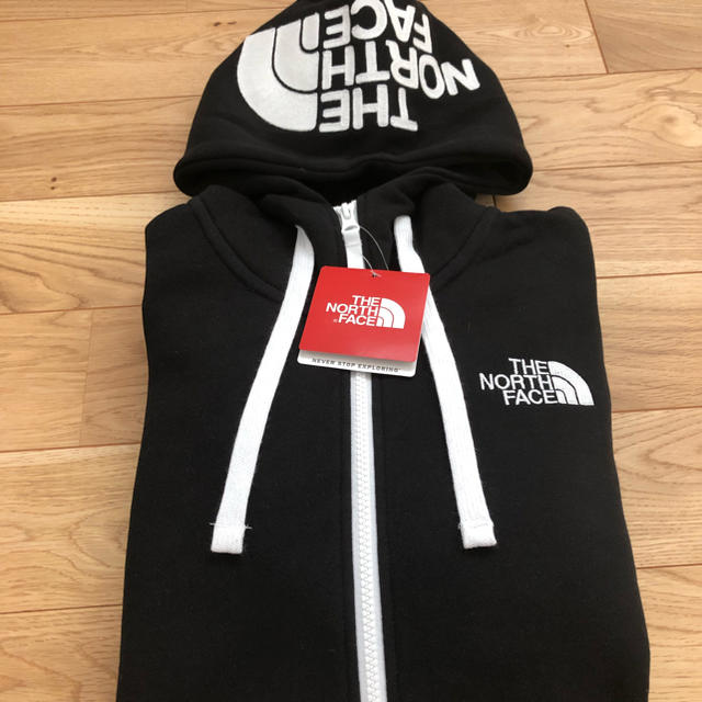 THE NORTH FACE(ザノースフェイス)の2019 最新作 THE NORTH FACE リアビュー メンズのトップス(パーカー)の商品写真