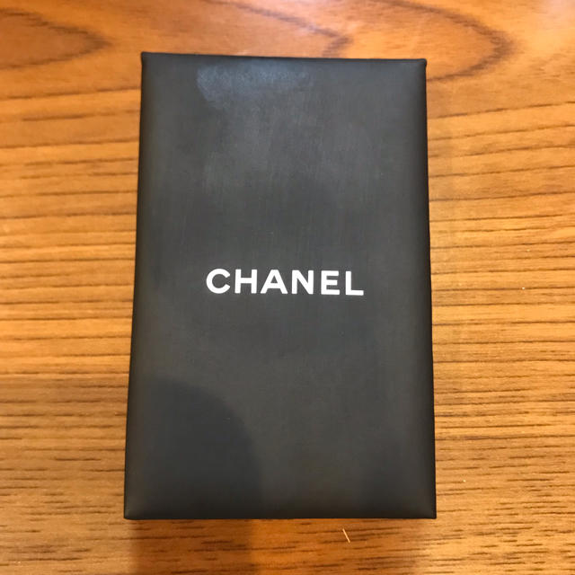 CHANEL(シャネル)のCHANEL シャネル あぶらとり紙 オイルコントロールティッシュ コスメ/美容のコスメ/美容 その他(その他)の商品写真