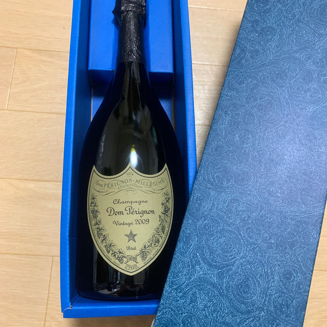 Dom Pérignon(ドンペリニヨン)のドン ペリニヨン 食品/飲料/酒の酒(シャンパン/スパークリングワイン)の商品写真