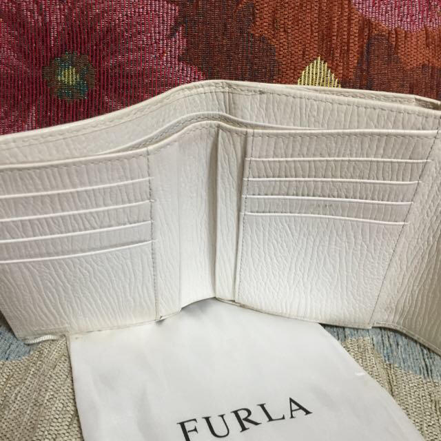 Furla(フルラ)のFURLA 二つ折り財布 レディースのファッション小物(財布)の商品写真