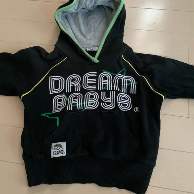 DREAMBABYS(ドリームベイビーズ)のDREAMBABYS フード付きトレーナー　95 キッズ/ベビー/マタニティのキッズ服男の子用(90cm~)(Tシャツ/カットソー)の商品写真