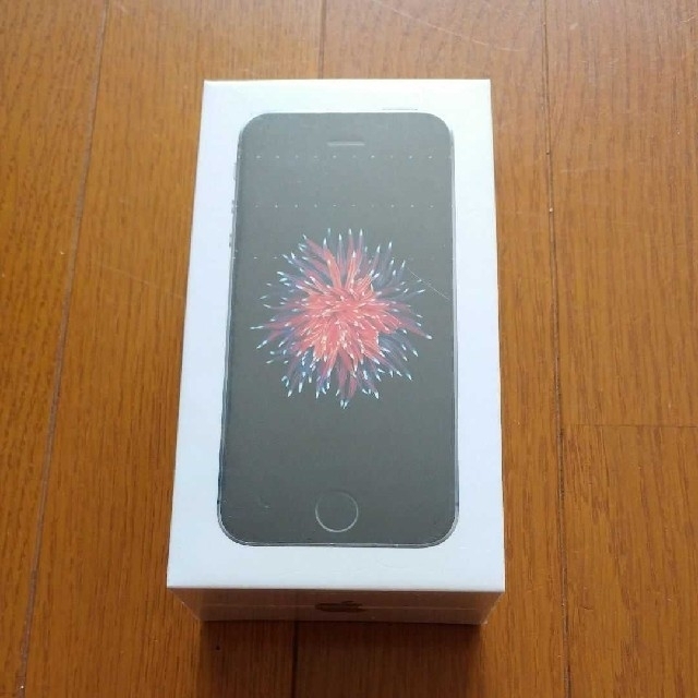 iPhone - Apple iPhoneSE 128GB SpaceGray SIMフリー 新品の通販 by 竹's shop｜アイフォーン