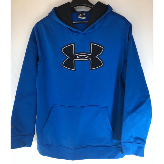 UNDER ARMOUR(アンダーアーマー)の【アンダーアーマー】パーカー キッズ/ベビー/マタニティのキッズ服男の子用(90cm~)(ジャケット/上着)の商品写真