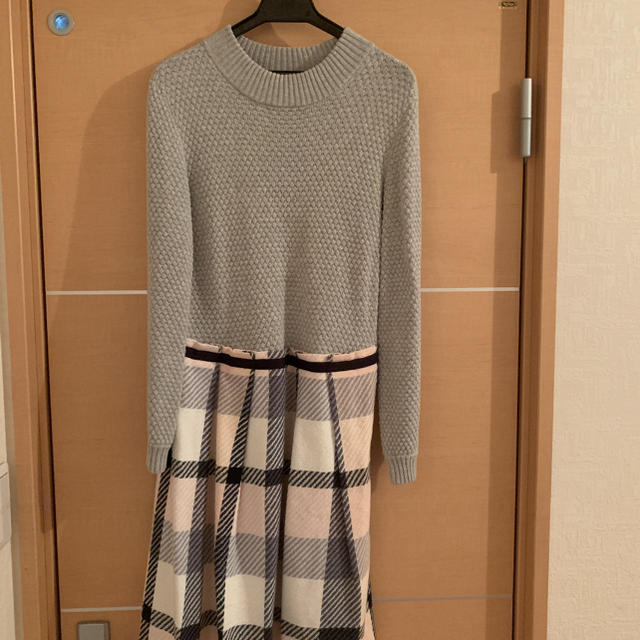 BURBERRY BLUE LABEL(バーバリーブルーレーベル)のharu 様専用　ブルーレーベルクレストブリッジ　38ワンピース レディースのワンピース(ひざ丈ワンピース)の商品写真