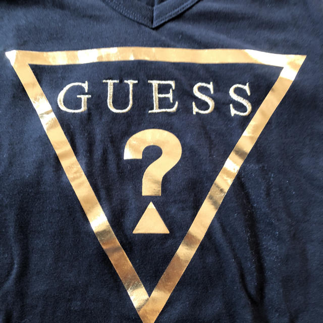 GUESS(ゲス)のGUESSテーシャツ レディースのトップス(Tシャツ(半袖/袖なし))の商品写真
