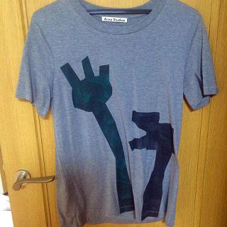 アクネ(ACNE)のacne studious 美品Tシャツ(Tシャツ(半袖/袖なし))