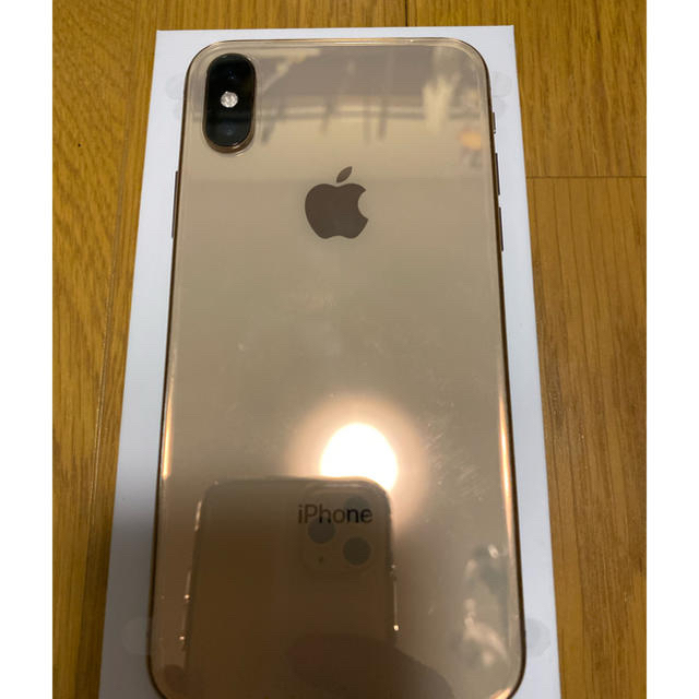 Apple(アップル)のiPhone XS 256GB ゴールド Simロック解除済み スマホ/家電/カメラのスマートフォン/携帯電話(スマートフォン本体)の商品写真