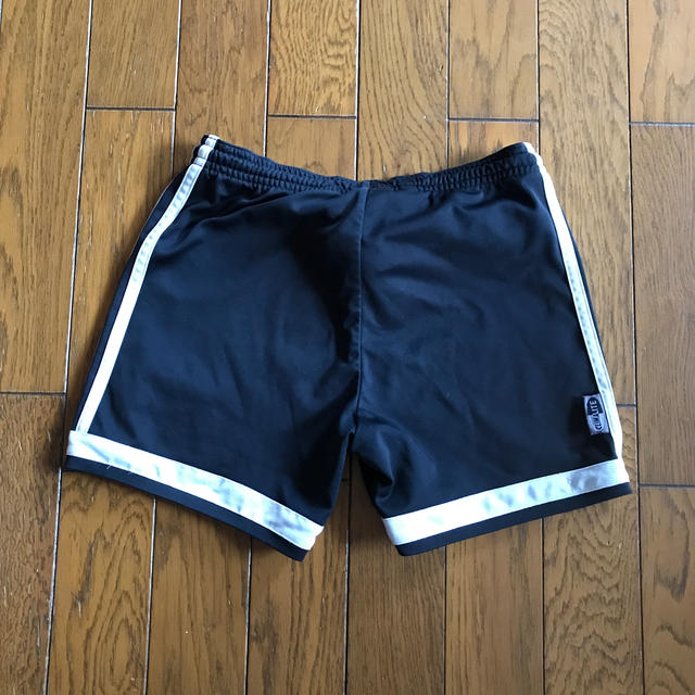 adidas(アディダス)のadidas 子供用サッカーパンツ ズボン size120 キッズ/ベビー/マタニティのキッズ服男の子用(90cm~)(パンツ/スパッツ)の商品写真