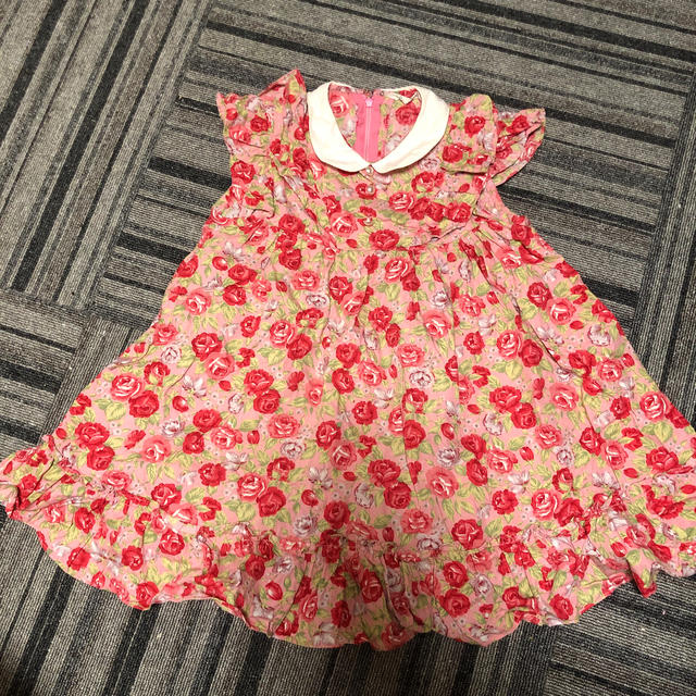 女の子★ワンピース キッズ/ベビー/マタニティのキッズ服女の子用(90cm~)(ワンピース)の商品写真