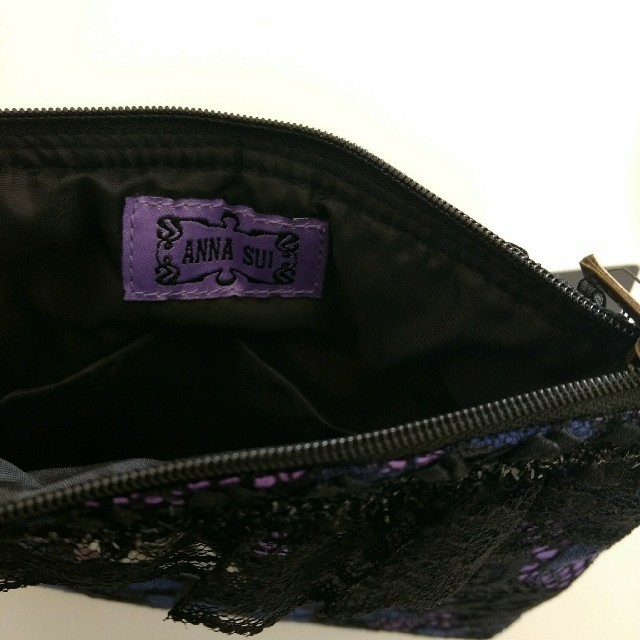 ANNA SUI(アナスイ)のANNA SUI　新品　ポーチ　紫　ネコ　レース レディースのファッション小物(ポーチ)の商品写真