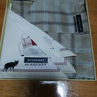 バーバリー(BURBERRY)のBurberry　バーバリーハンカチ2枚(その他)