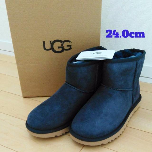 24.0㎝】新品未使用☆UGG CLASSIC MINI II ネイビー 24.0㎝】新品未使用☆UGG CLASSIC MINI II ネイビー