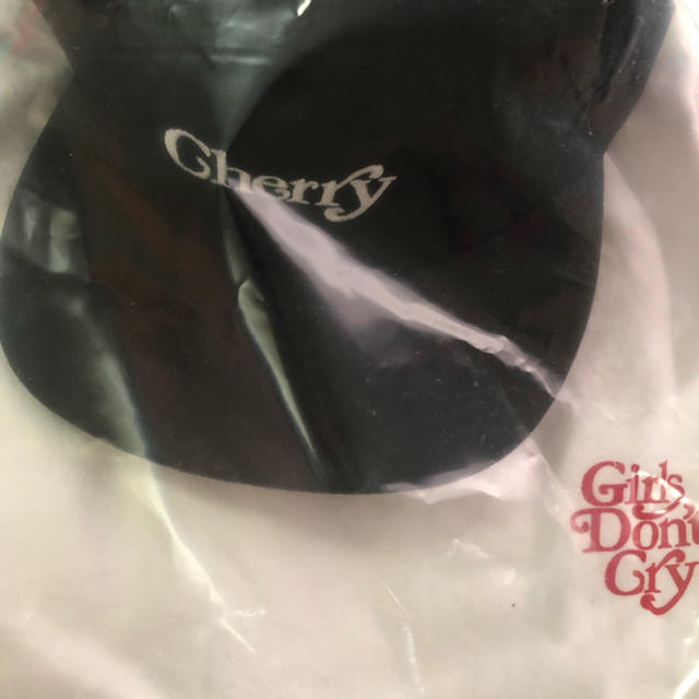 キャップCherry × Girls Don't Cry キャップ