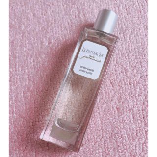 ローラメルシエ(laura mercier)のアンバーバニラ❁︎ローラメルシエ❁︎オードトワレ❁︎香水(香水(女性用))