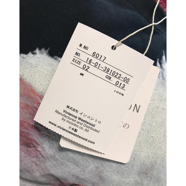 Vivienne Westwood(ヴィヴィアンウエストウッド)のVivienne west wood 猫big変形Tシャツ レディースのトップス(Tシャツ(半袖/袖なし))の商品写真