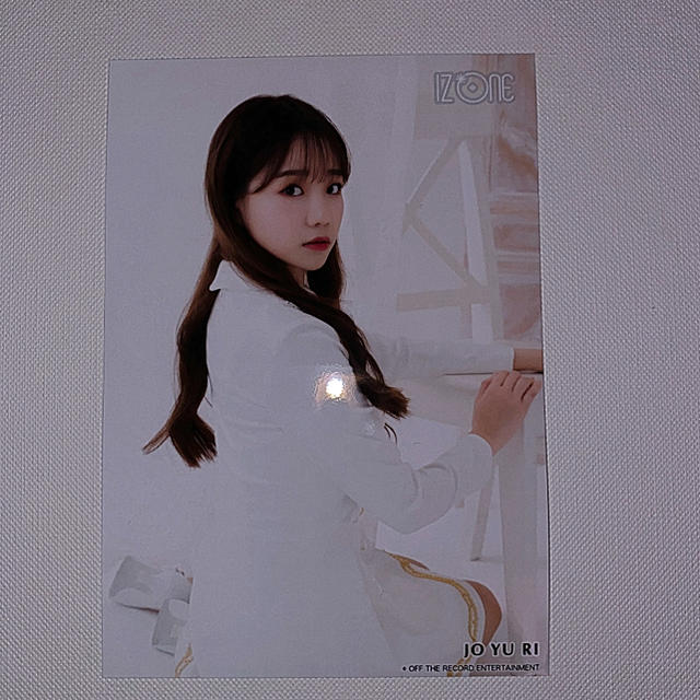 IZ*ONE 生写真 ユリ エンタメ/ホビーのタレントグッズ(アイドルグッズ)の商品写真