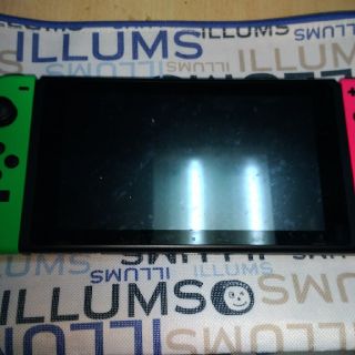 任天堂スイッチ(家庭用ゲーム機本体)