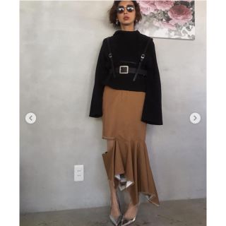 アメリヴィンテージ(Ameri VINTAGE)のアメリビンテージ EDITTA FLIP SKIRT ベージュ(ひざ丈スカート)