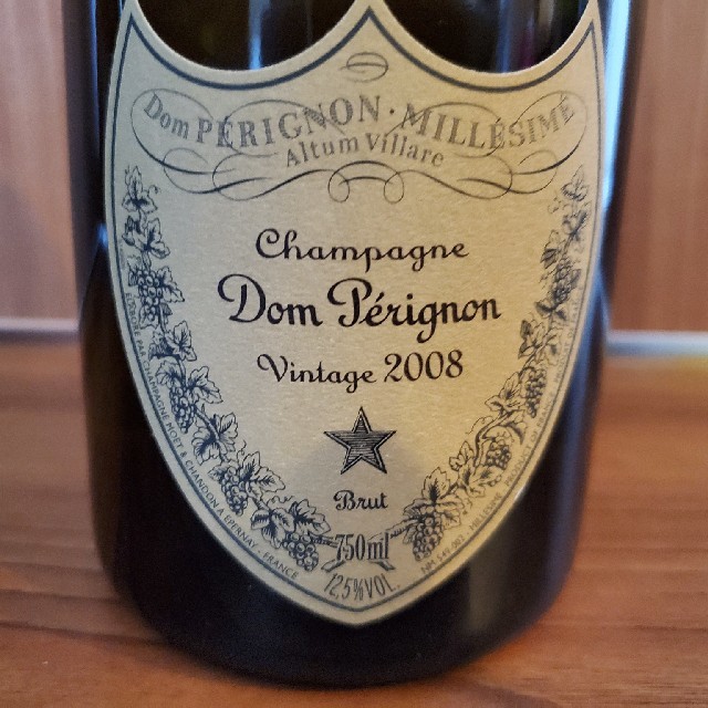 Dom Pérignon(ドンペリニヨン)のドンペリ 2008 食品/飲料/酒の酒(シャンパン/スパークリングワイン)の商品写真