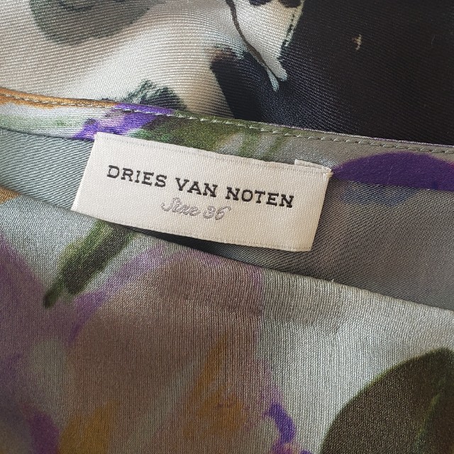 DRIES VAN NOTEN(ドリスヴァンノッテン)のDRIES VAN NOTEN  ワンピース レディースのワンピース(ひざ丈ワンピース)の商品写真