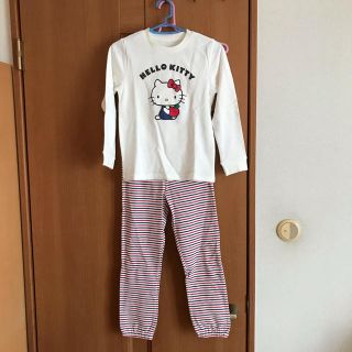 ユニクロ(UNIQLO)のハローキティ　ルームウェア　130(パジャマ)