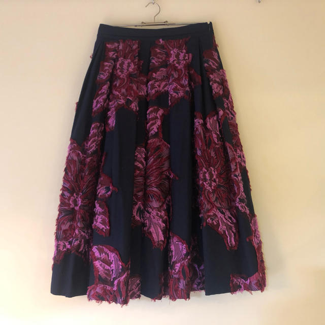 IENA(イエナ)のIENA イエナラブークル @ジャガードボリュームスカート レディースのスカート(ロングスカート)の商品写真
